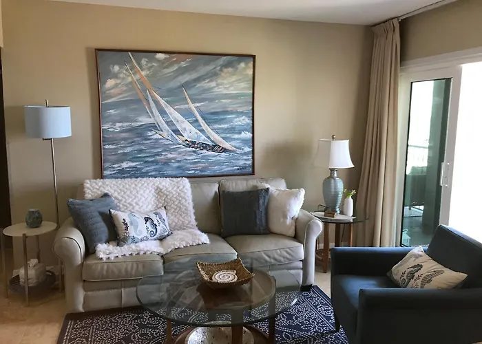Beachfront Ocean View On The Vacation 2 Bedrooms 2 Bathrooms With Amenities Apartment