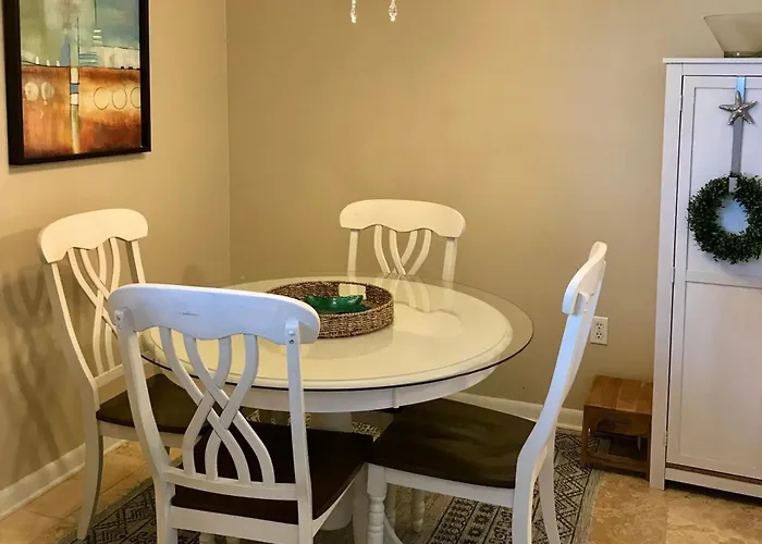 Apartment Beachfront Ocean View On The Vacation 2 Bedrooms 2 Bathrooms With Amenities